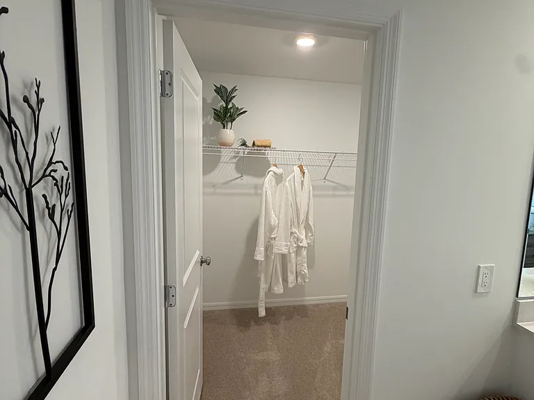 6511 Equinox Ln N — Photo 33