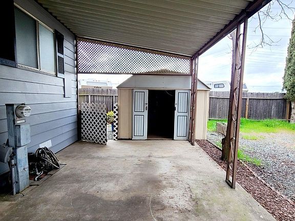 2nd image of 32 Bentley Ave