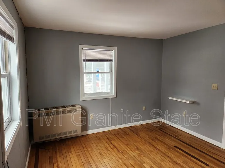 560 Rockland Ave #2 — Photo 5
