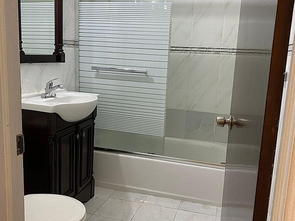 3rd image of 3-59 200th St #3