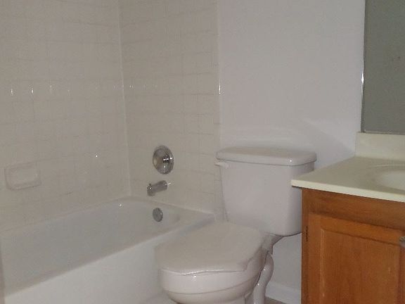 5th image of 16262 Taconic Cir #106B