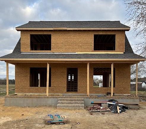 5th image of 111 Gay St