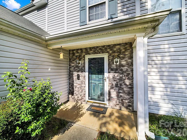 10541 Haddington Dr NW — Photo 7