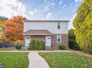 49 Robbins Ave, Jenkintown, PA 19046