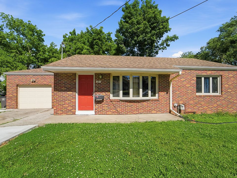 1st image of 5905 SW 9th St