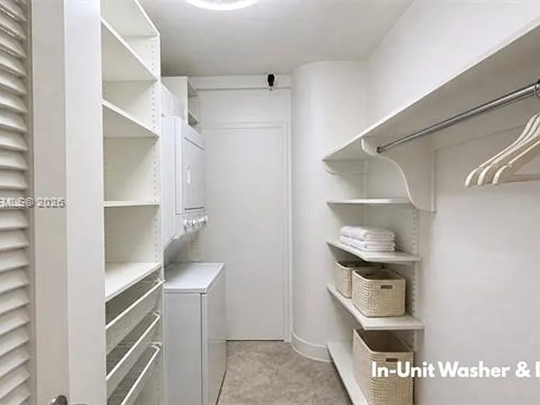 900 Bay Dr #424 — Photo 11
