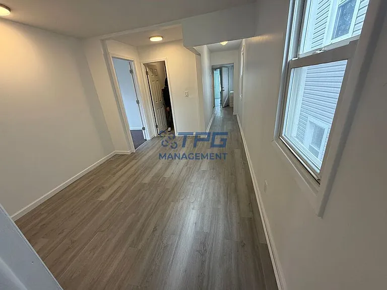 540 Marshall St #2 — Photo 2