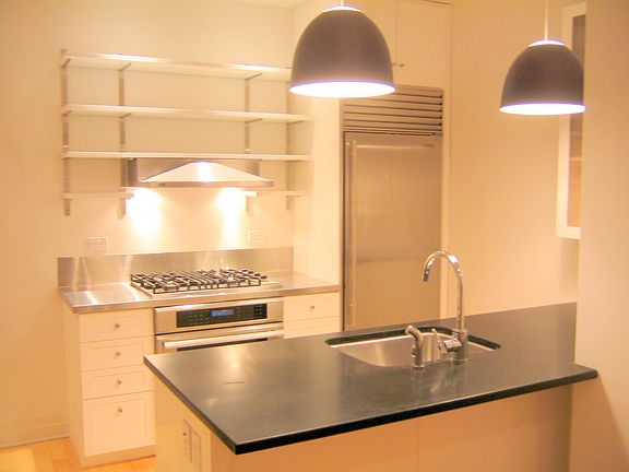 5th image of 110 Livingston St APT 3F