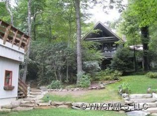 74 Red Bird Cir, Lake Toxaway, NC 28747