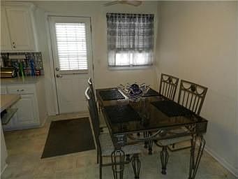 4th image of 5204 Edith Ave