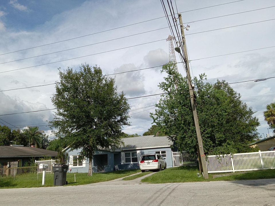 1st image of 4127 37th St N