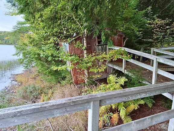 4th image of 258 Moyle Mader Rd