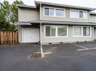 2209 NW Oar Pl, Lincoln City, OR 97367