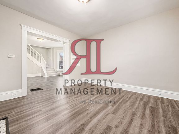5th image of 1268 Courtland Ave
