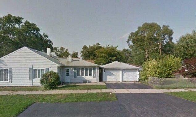 2nd image of 17057 Lorenz Ave