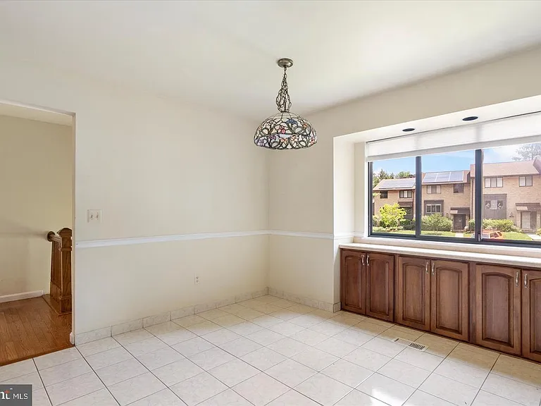 416 Five Farms Ln — Photo 5