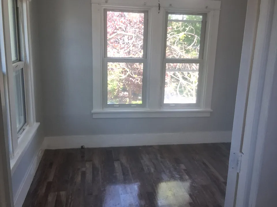 25 Glen Rd