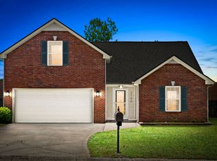 2760 Ridgepole Dr, Clarksville, TN 37040