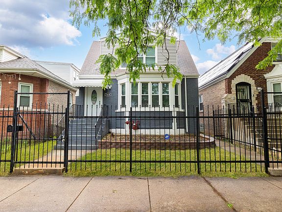 2nd image of 7638 S Laflin St