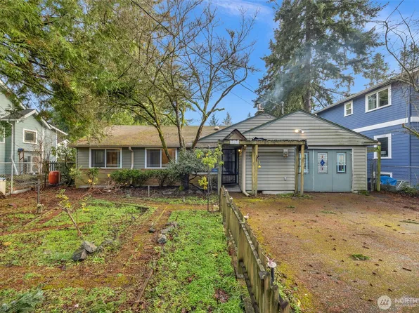 11532 19th Avenue NE, Seattle, WA 98125