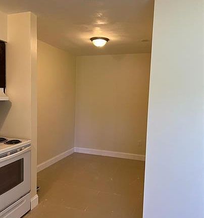 3rd image of 14901 NE 5th Ct #4