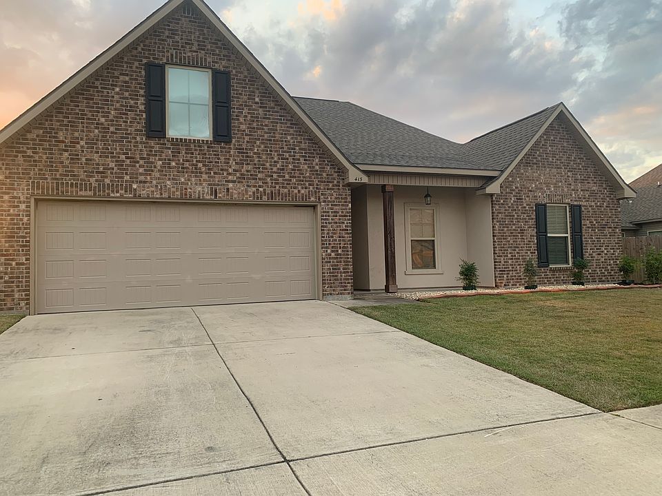 1st image of 415 Aubergine Ln