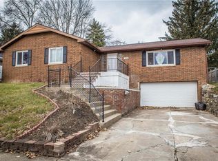 514 Clearbrook Dr, Akron, OH 44313