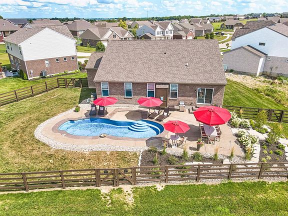 4th image of 5405 Bayside Ct