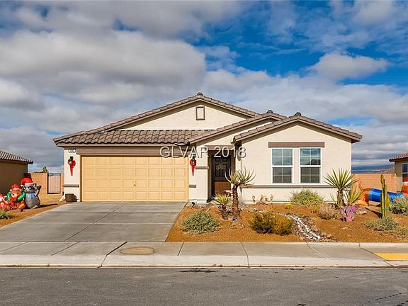 5th image of 3880 E Gunnison Ave