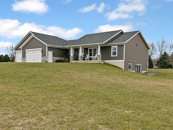 5th image of 8962 Wabasis Pointe Dr NE