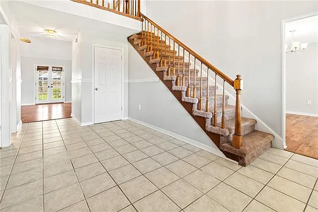 3 bed, 2.0 bath, 2115 sqft, $2,250 — Photo 4