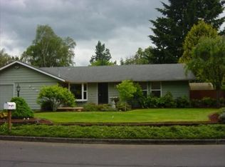 7966 SE Hood St, Milwaukie, OR 97267