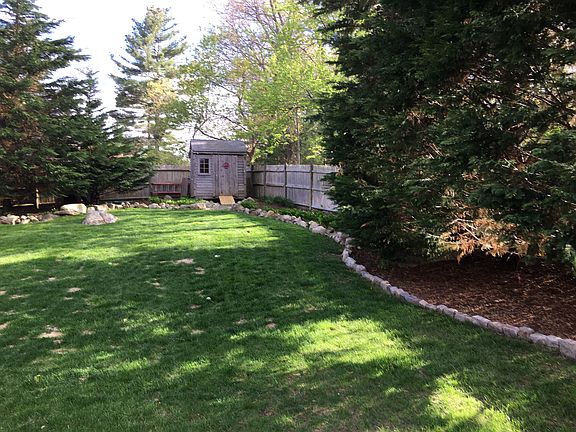 2nd image of 174 Sheri Ln