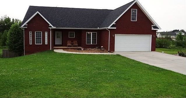 Red Brick with black mortar