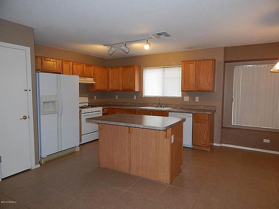 5th image of 7340 S Brackenbury Dr