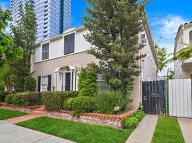 9965 1/2 Durant Dr, Beverly Hills, CA