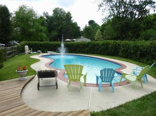 5631 Village Ln, Doylestown, PA