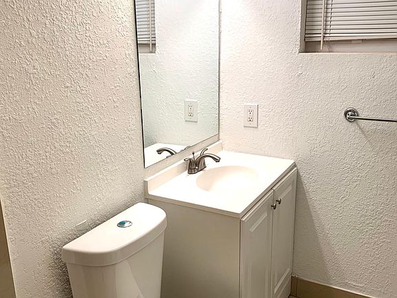 5th image of 771 NW 46th St #1B
