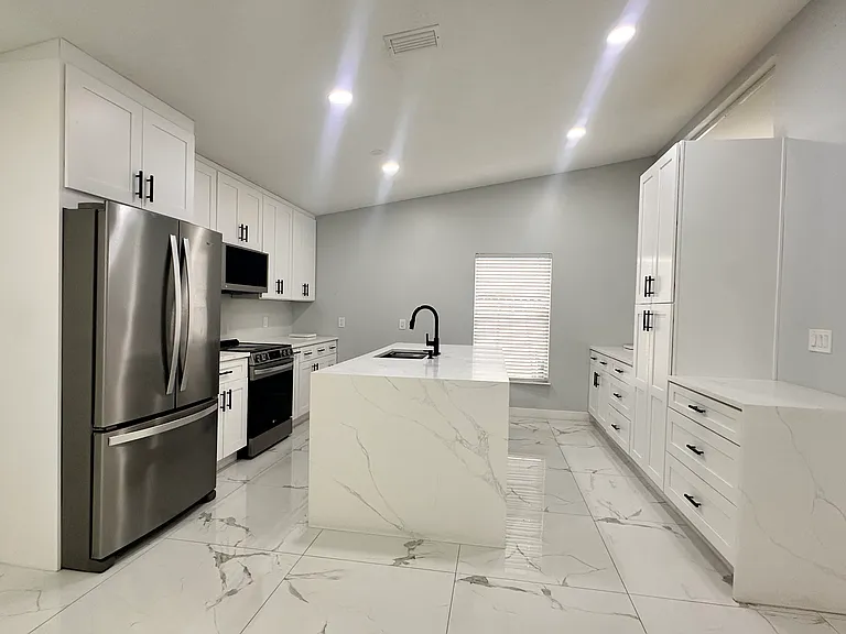 8705 Exposition Dr — Photo 6