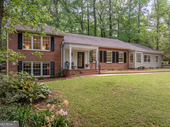 1461 Lone Oak Dr, Macon, GA 31211