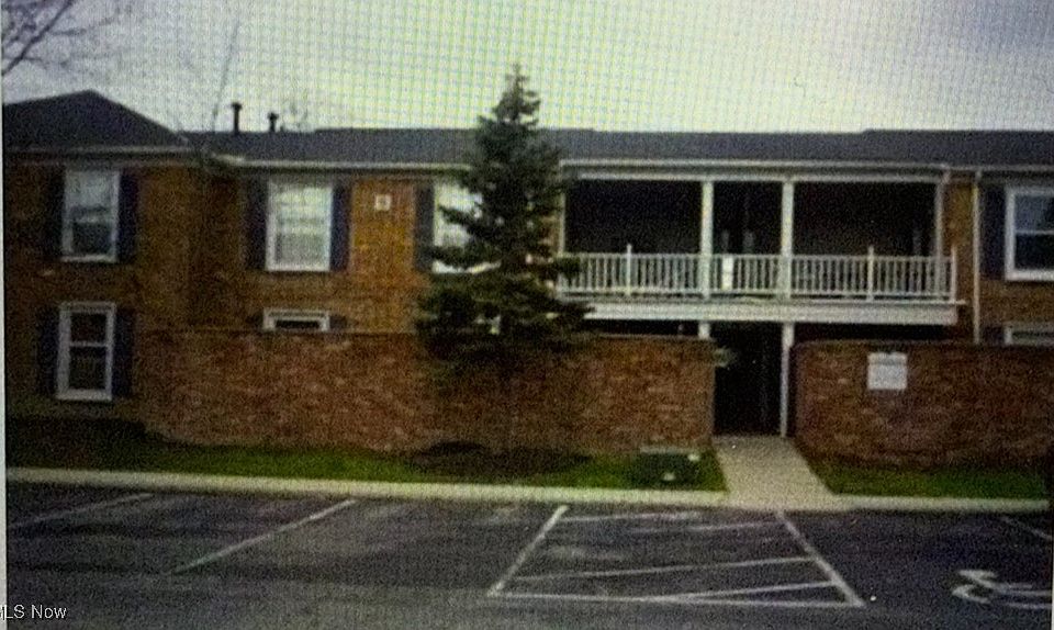 1st image of 2116 Glouchester Dr