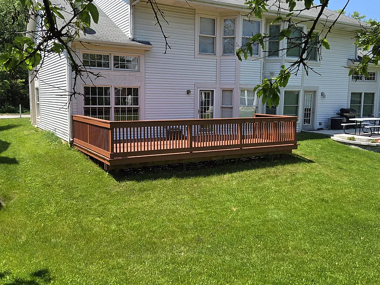 1012 Columbia St — Photo 12