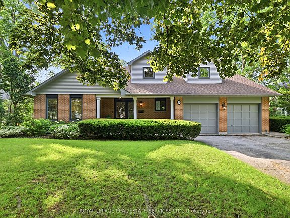 4th image of 11 Regency Ct