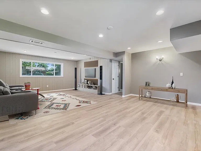 407 Keepataw Dr — Photo 10
