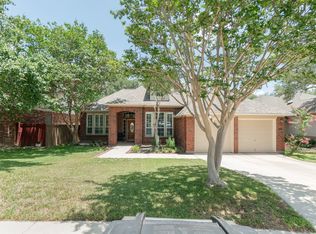 18718 Rogers Lk, San Antonio, TX 78258