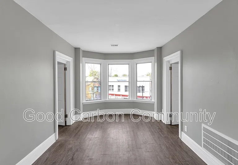 1073 Grant St #22 — Photo 9