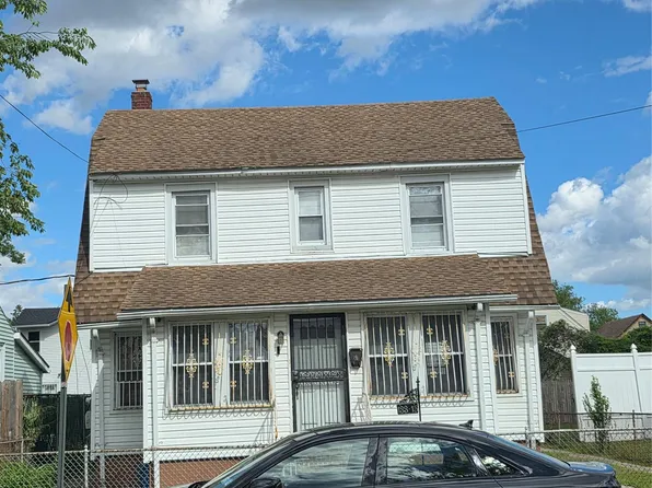 133-15 220 st, Springfield Gardens, NY 11413