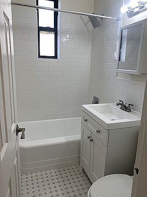 5th image of 100 W 80th St APT 2