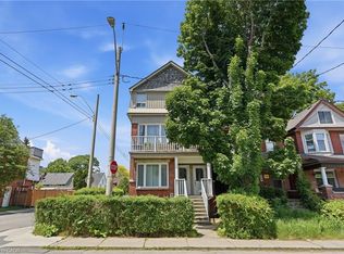 52 Cedar Ave, Hamilton, ON L8M3A5
