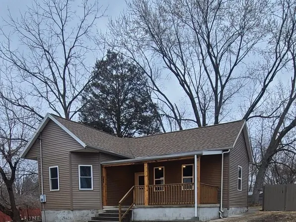 322 N 2nd St, Princeton, IN 47670